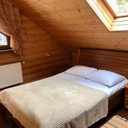Hotel Dykyi Med Tatariv Exteriör bild